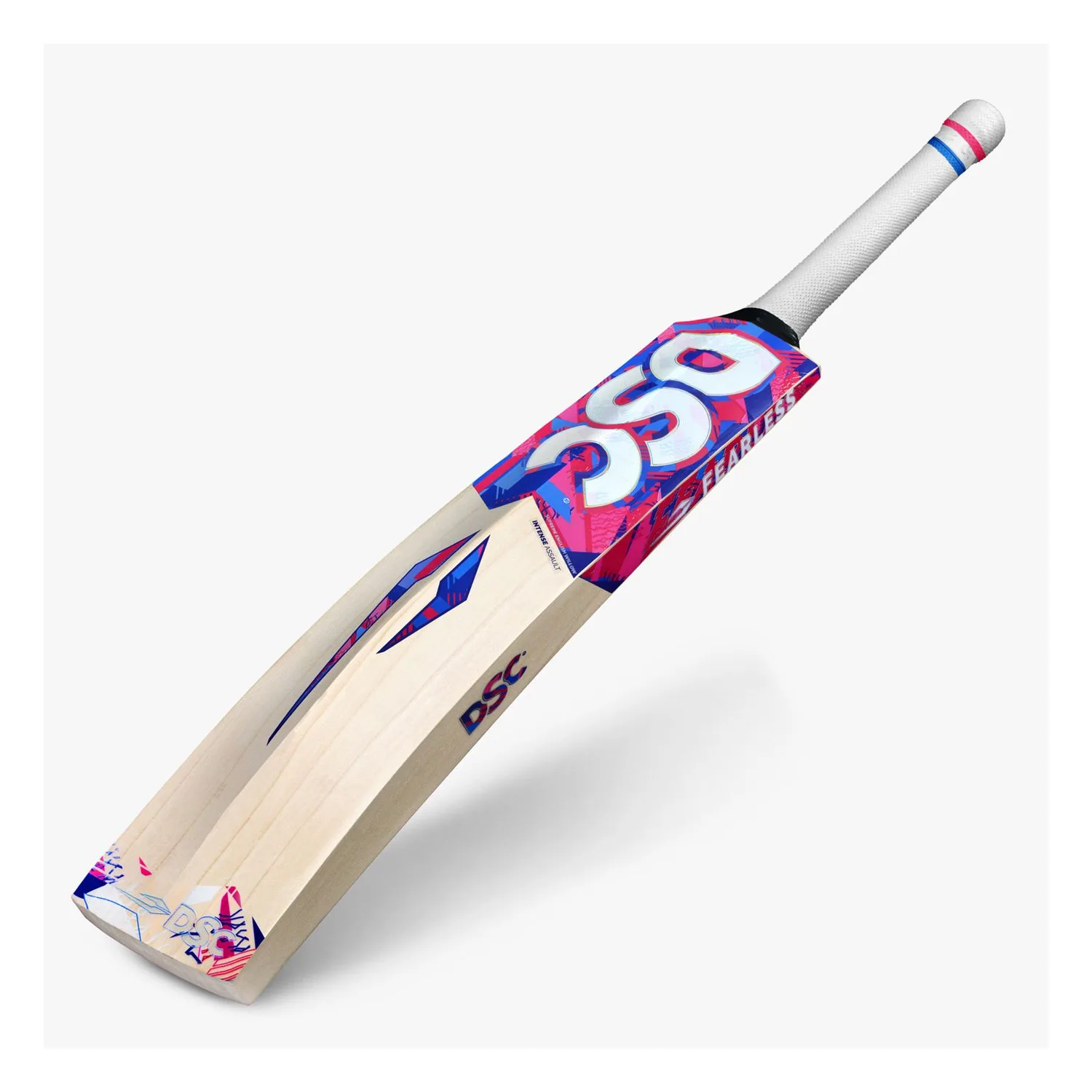 DSC cricket bat English willow Intense Assault S-6, front view